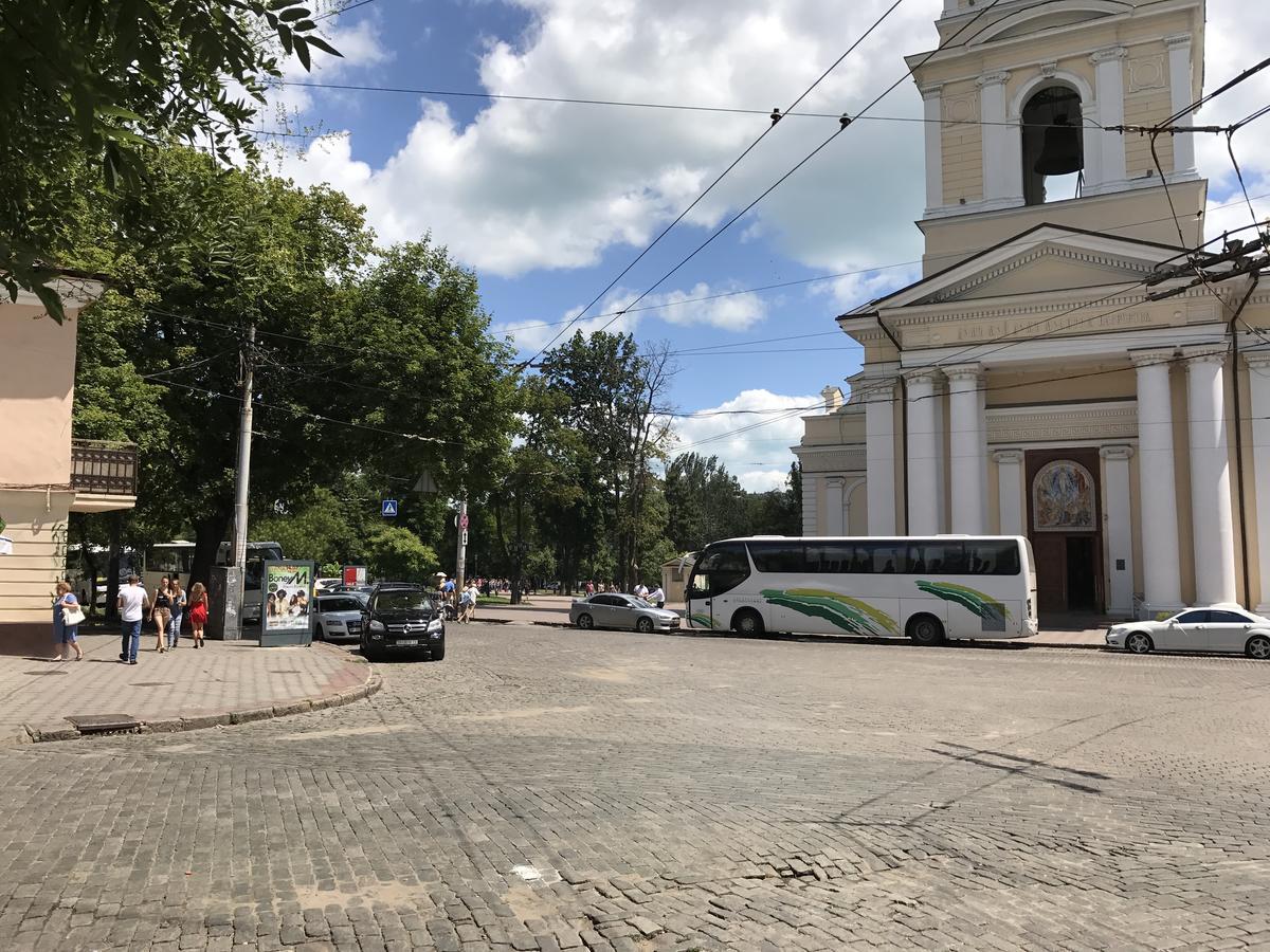 Apartments Near Deribasovskaya 敖德萨 外观 照片